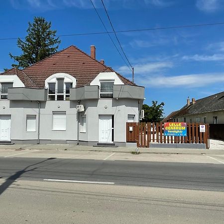 Lelle Centrum Vendeghaz Balatonlelle Exterior foto