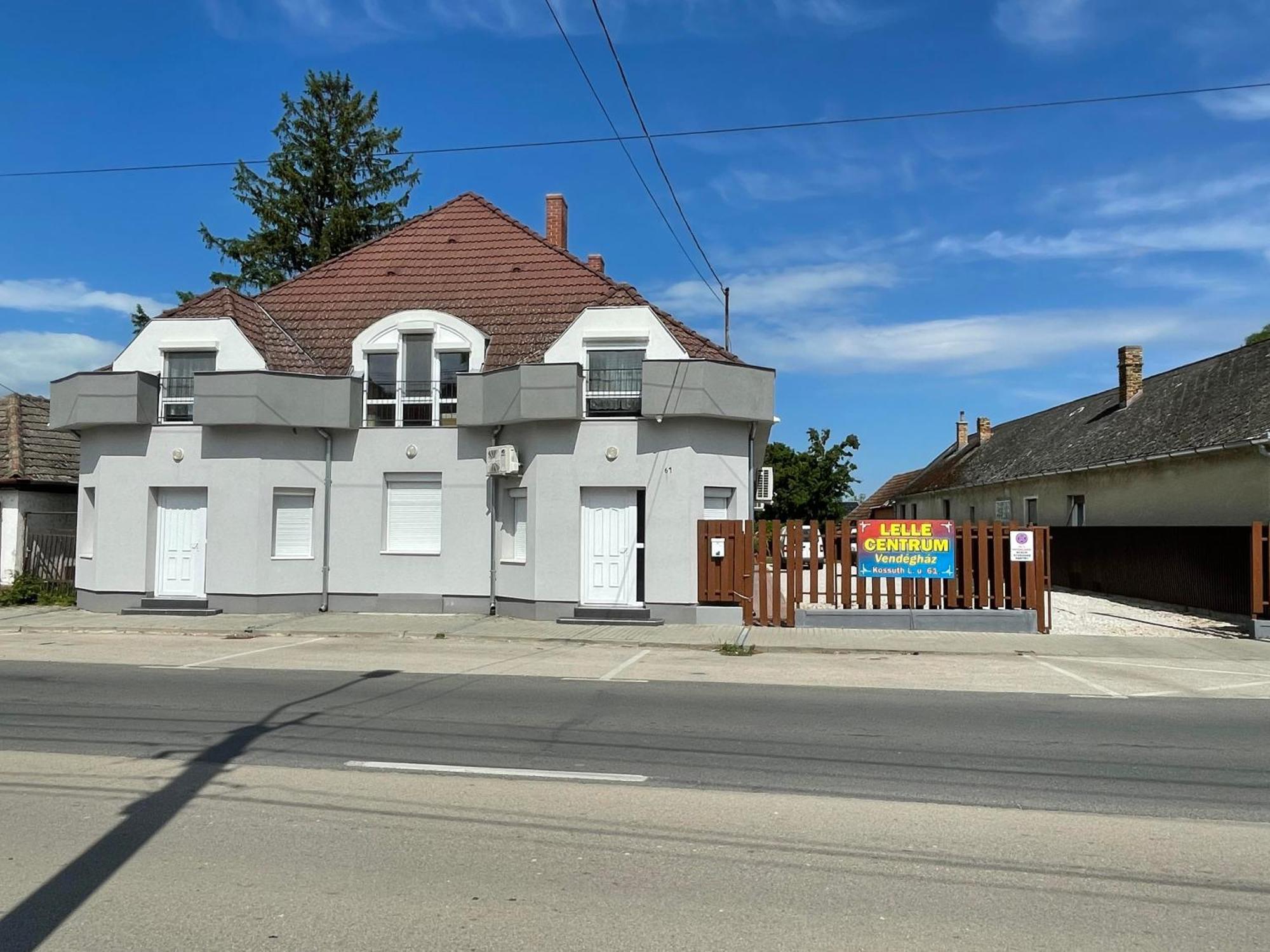 Lelle Centrum Vendeghaz Balatonlelle Exterior foto